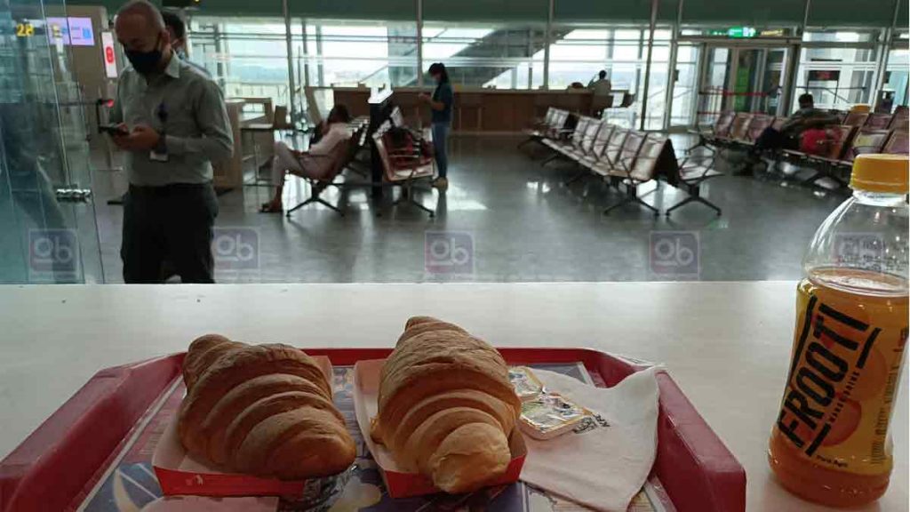 banglore airport lounge