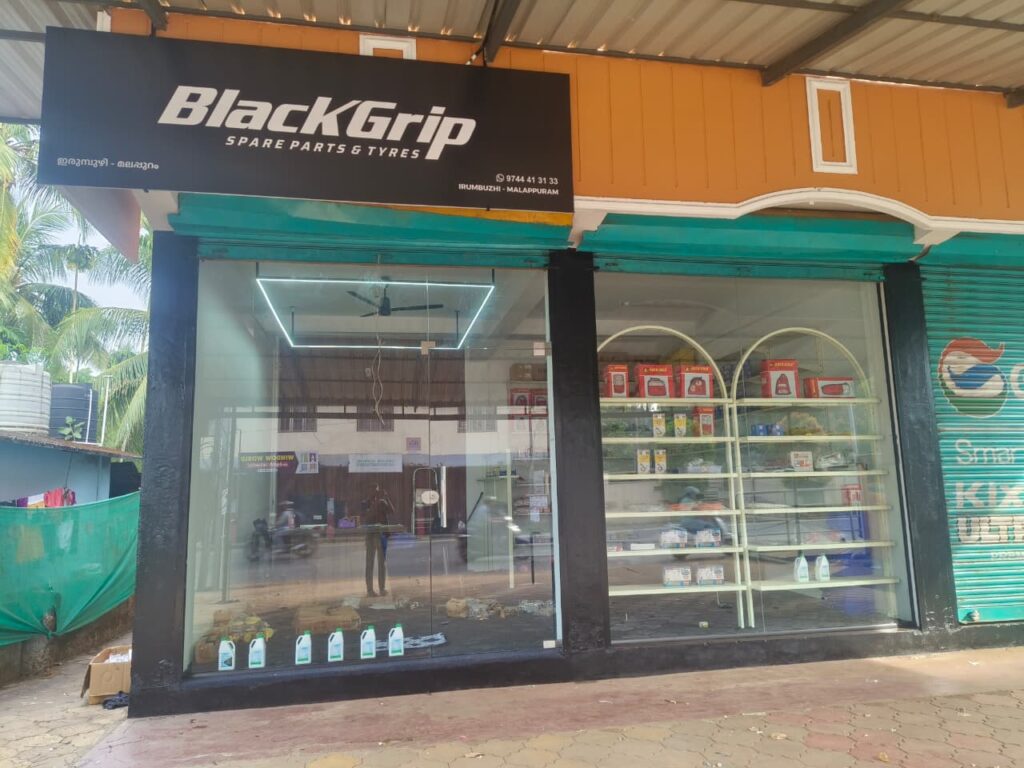 Blackgrip spare parts and tyres